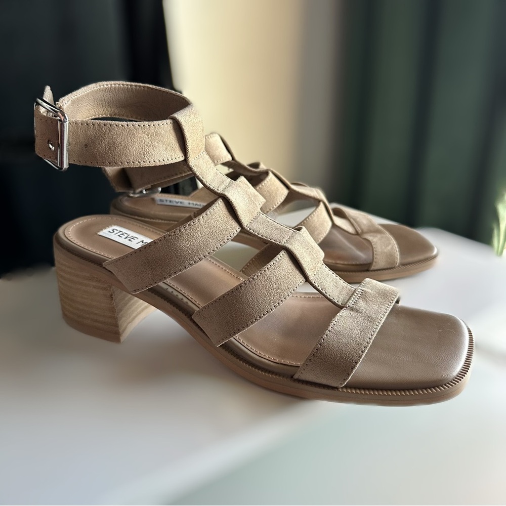 Steve Madden Rory Taupe Suede Heeled Sandals - 8.5